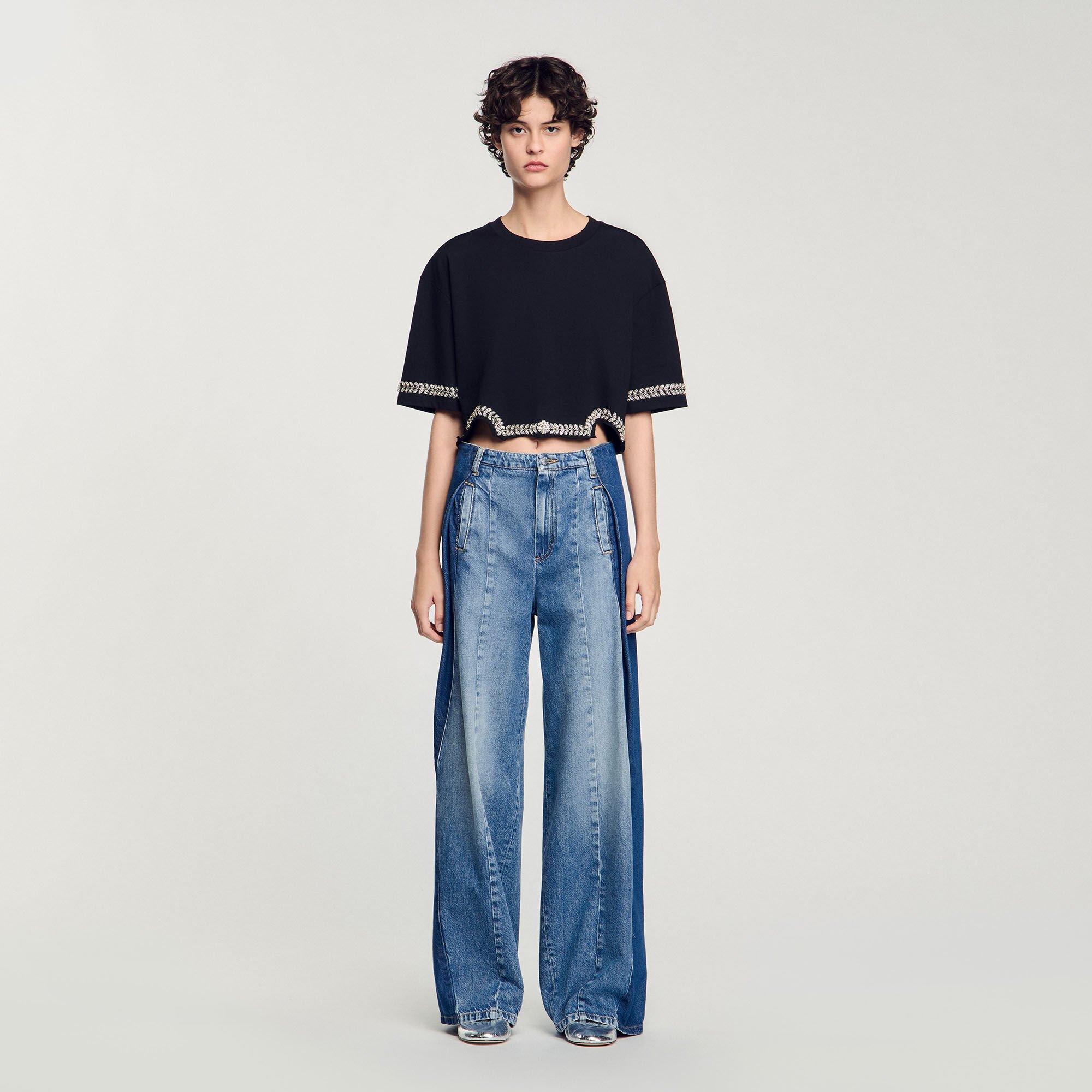 Rhinestone cropped T-shirt
