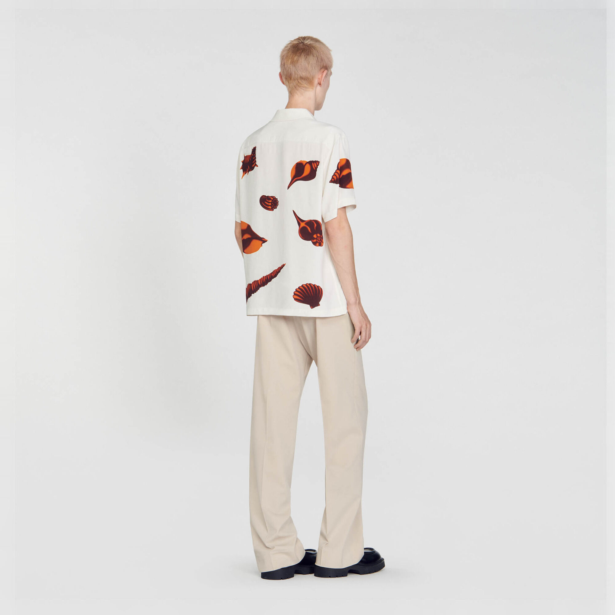 Seashell pattern shirt