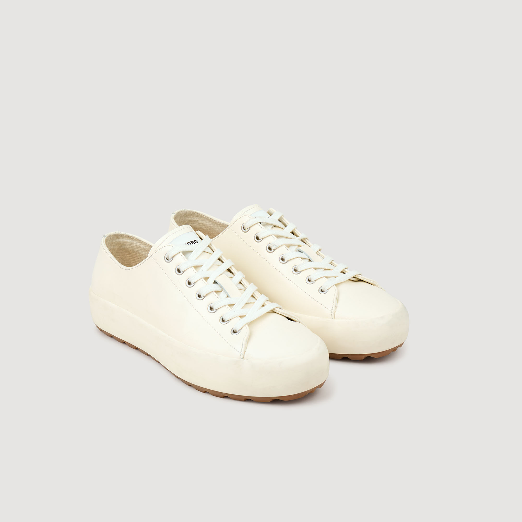 Low-top split leather trainers