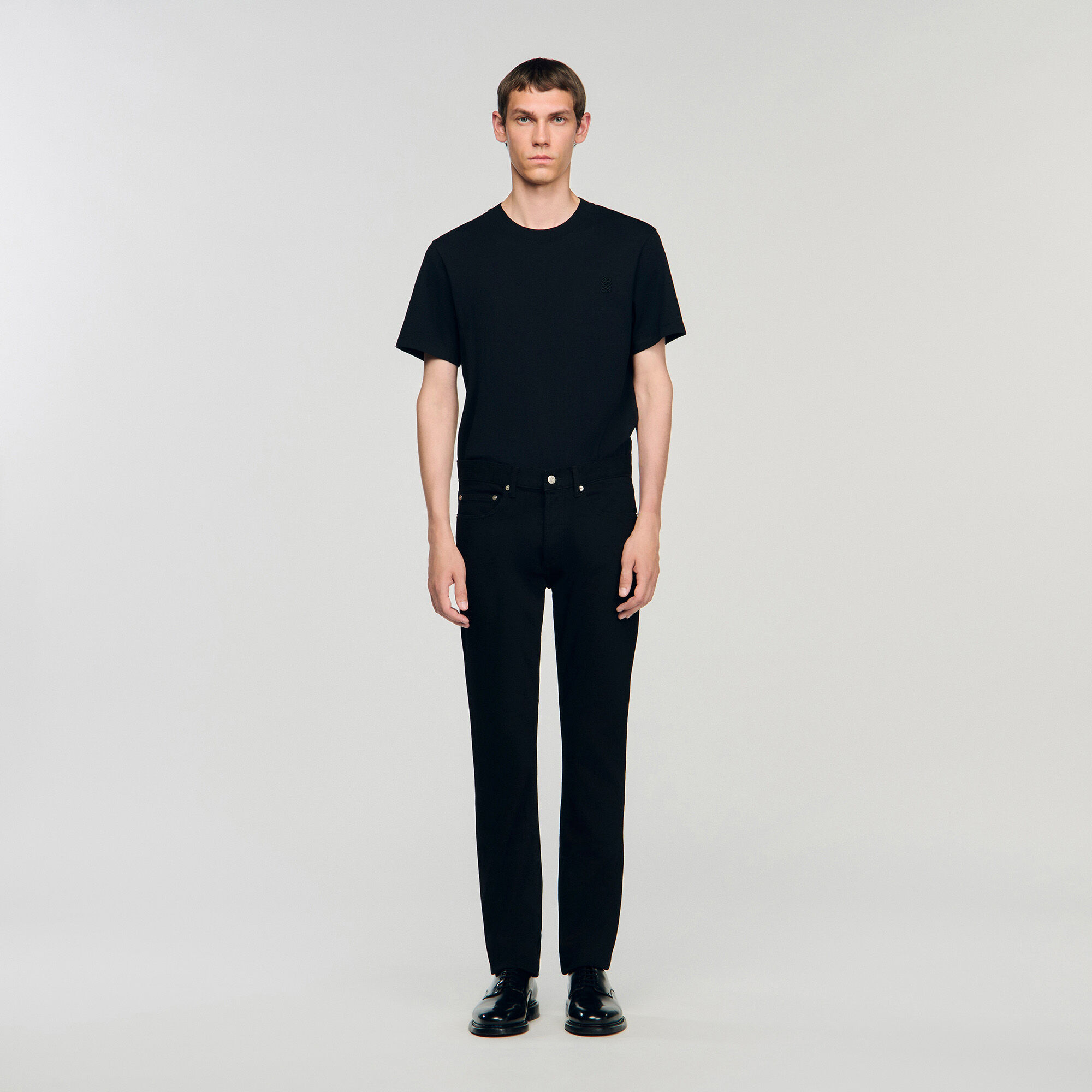 Slim-fit jeans
