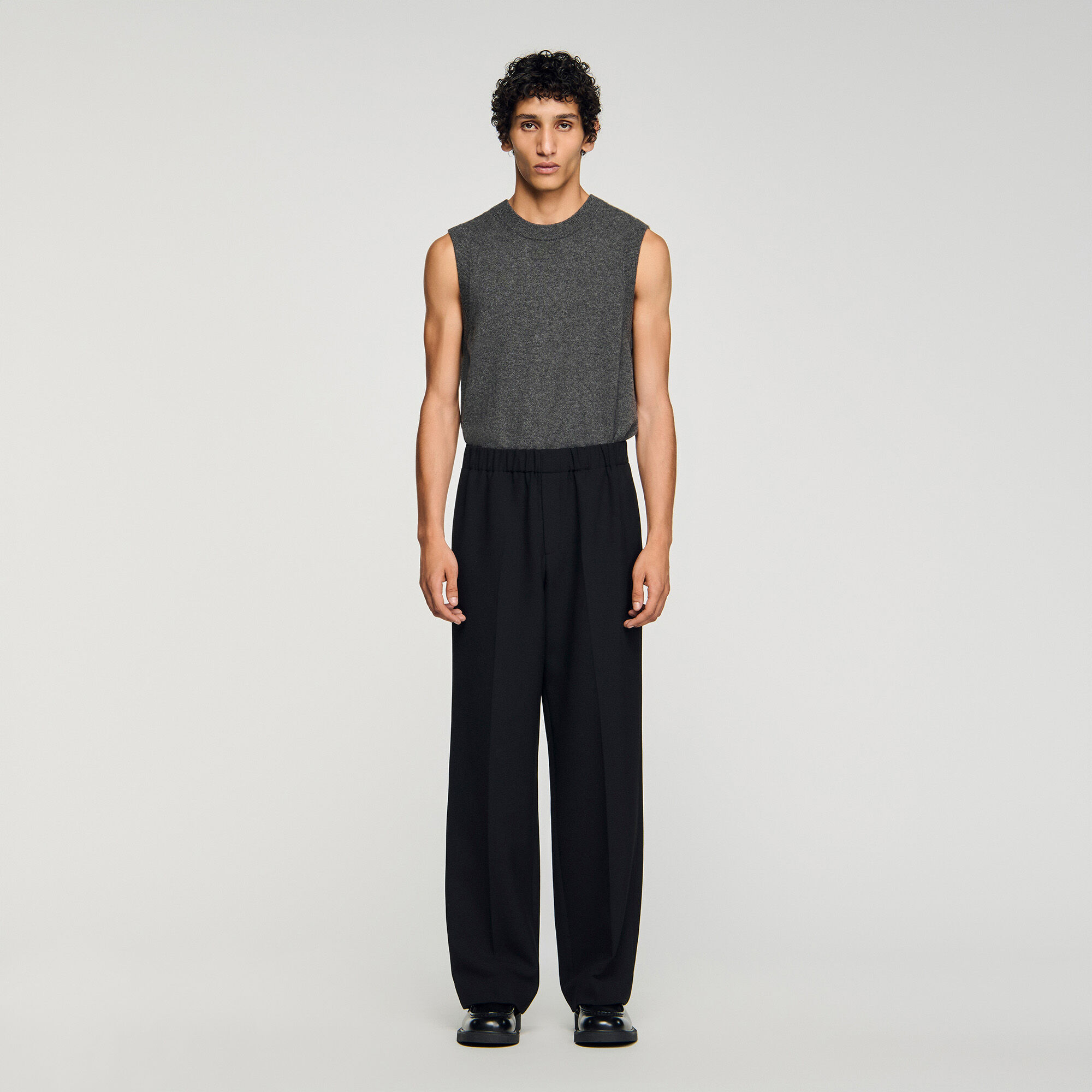 Wide-leg trousers