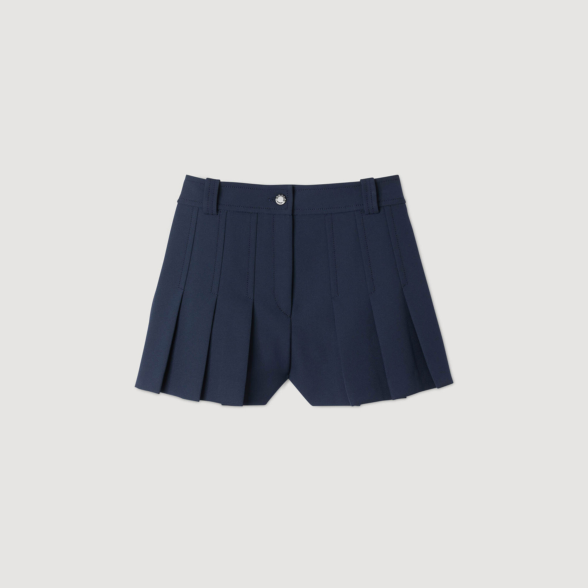 Tailored pleated shorts