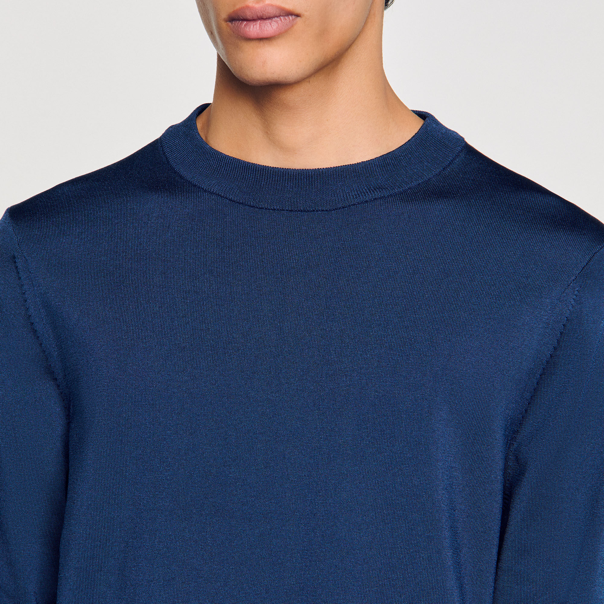 Fine knit jumper