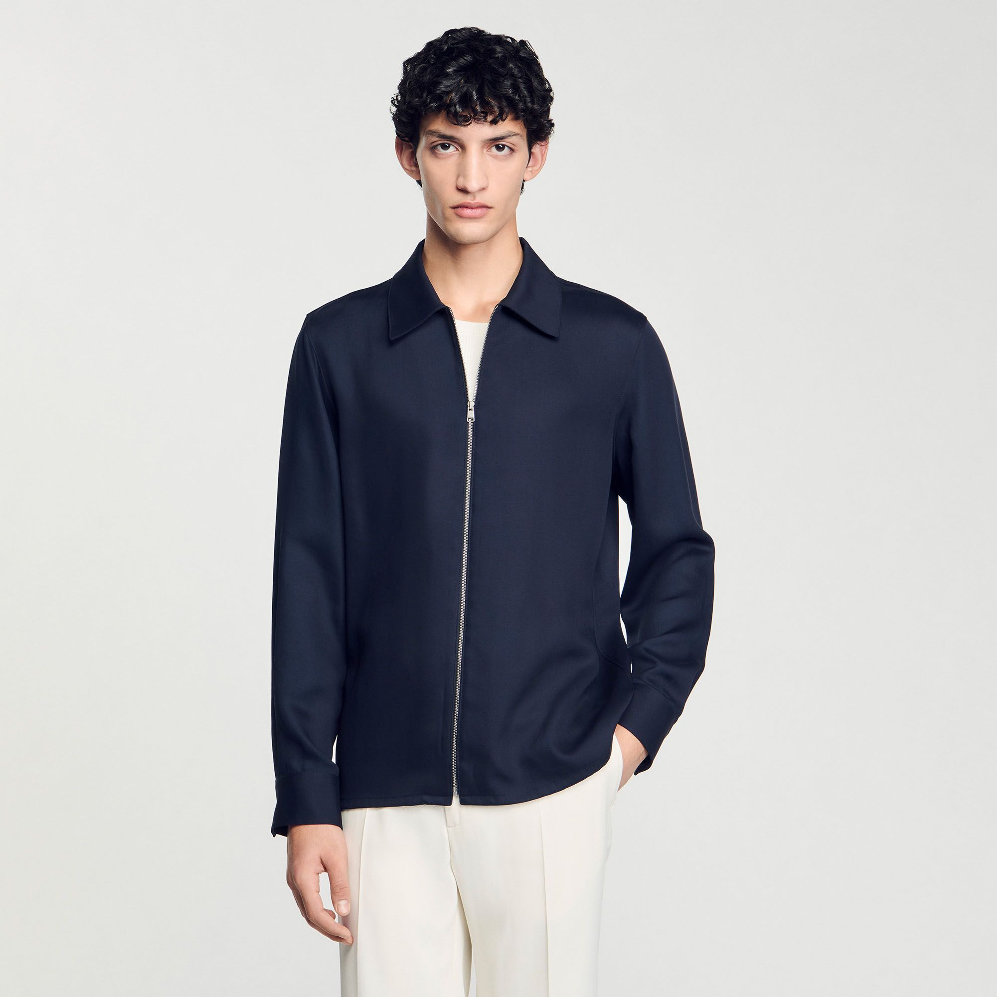 Zip-up shirt