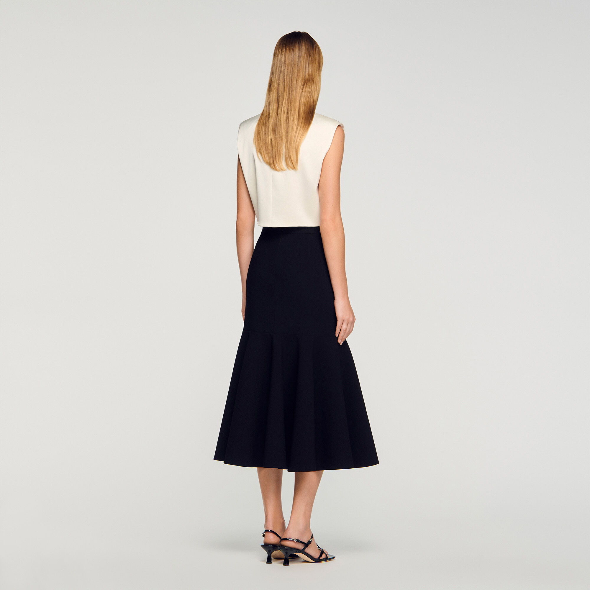 Long ruffled skirt