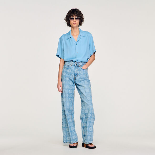 Loose-fit shark collar shirt