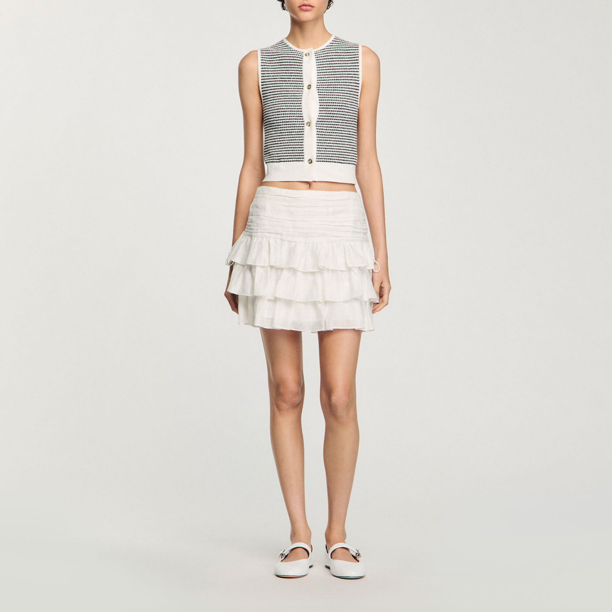 Short ruffled skirt