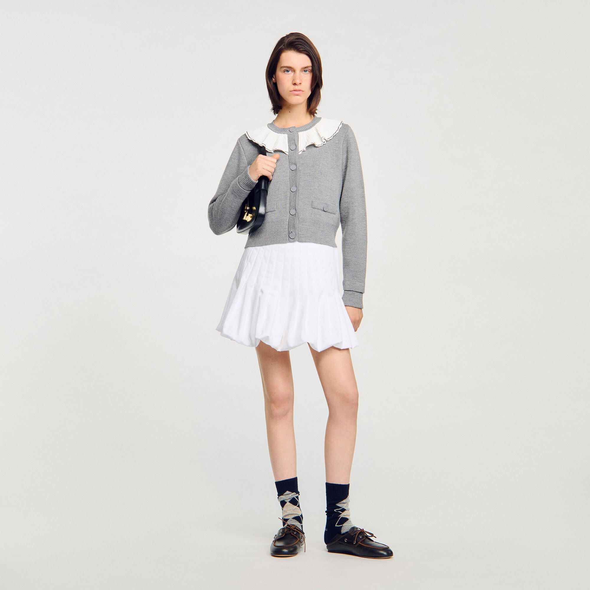 Cardigan with contrast collar