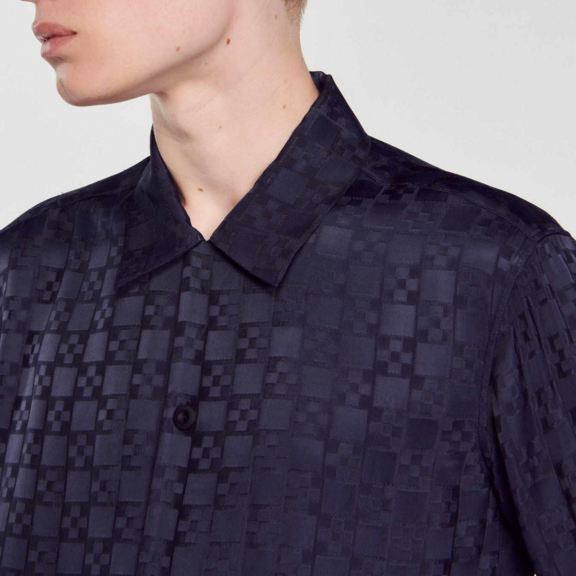 Square cross shirt