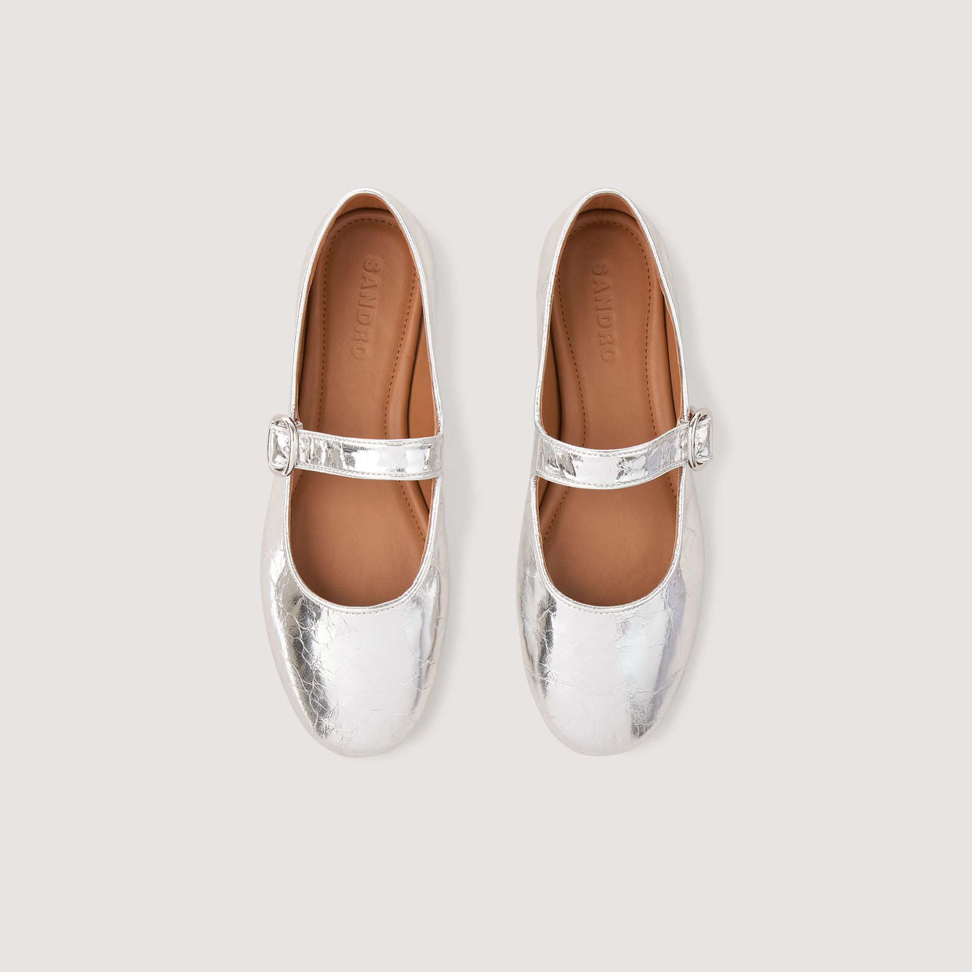 Shiny leather ballet flats