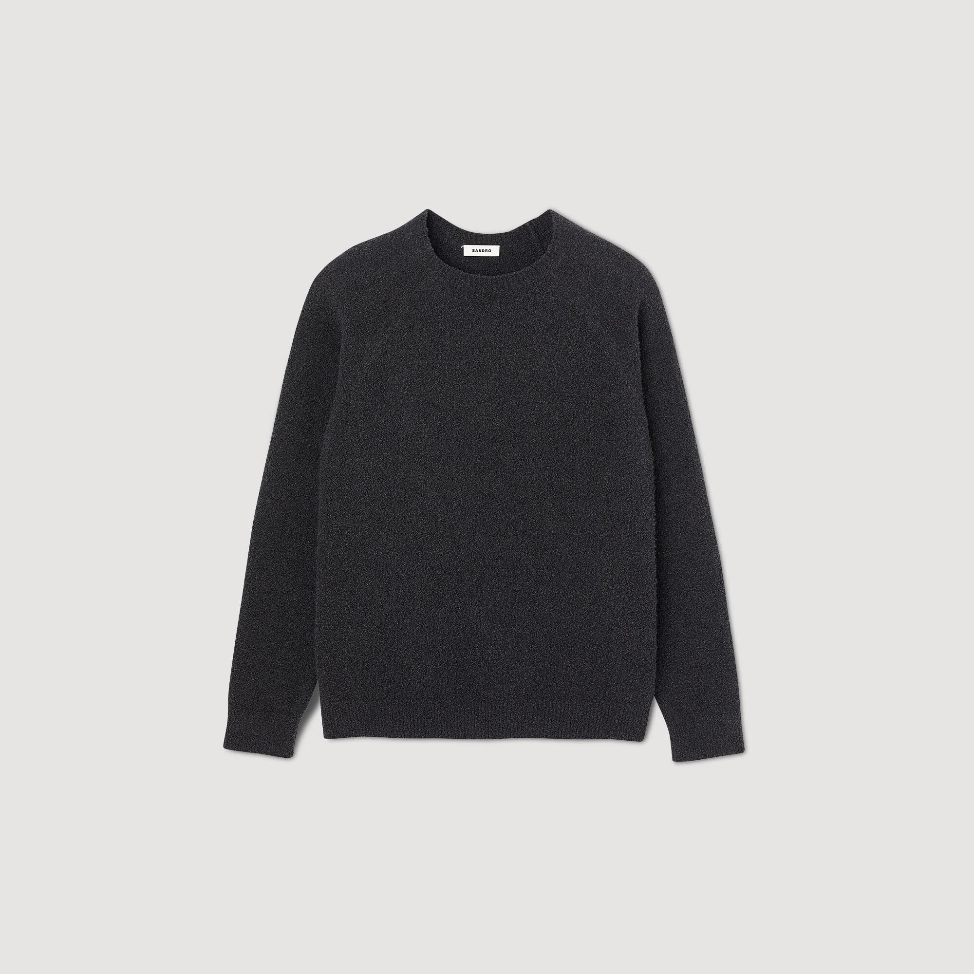 Long-sleeved sweater