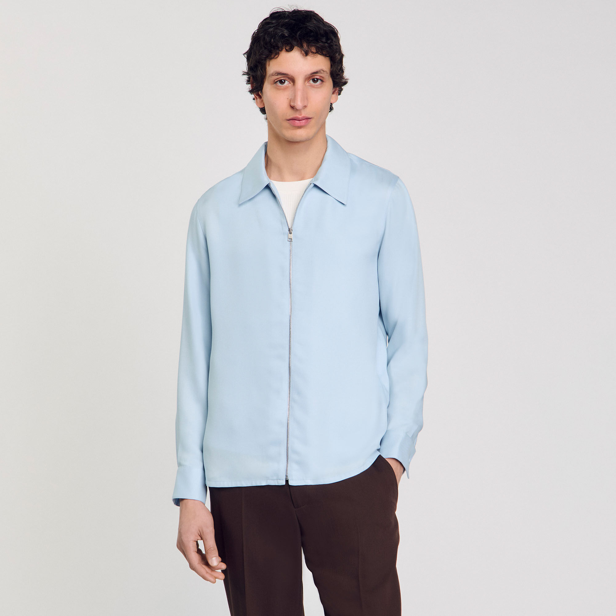 Zip-up shirt