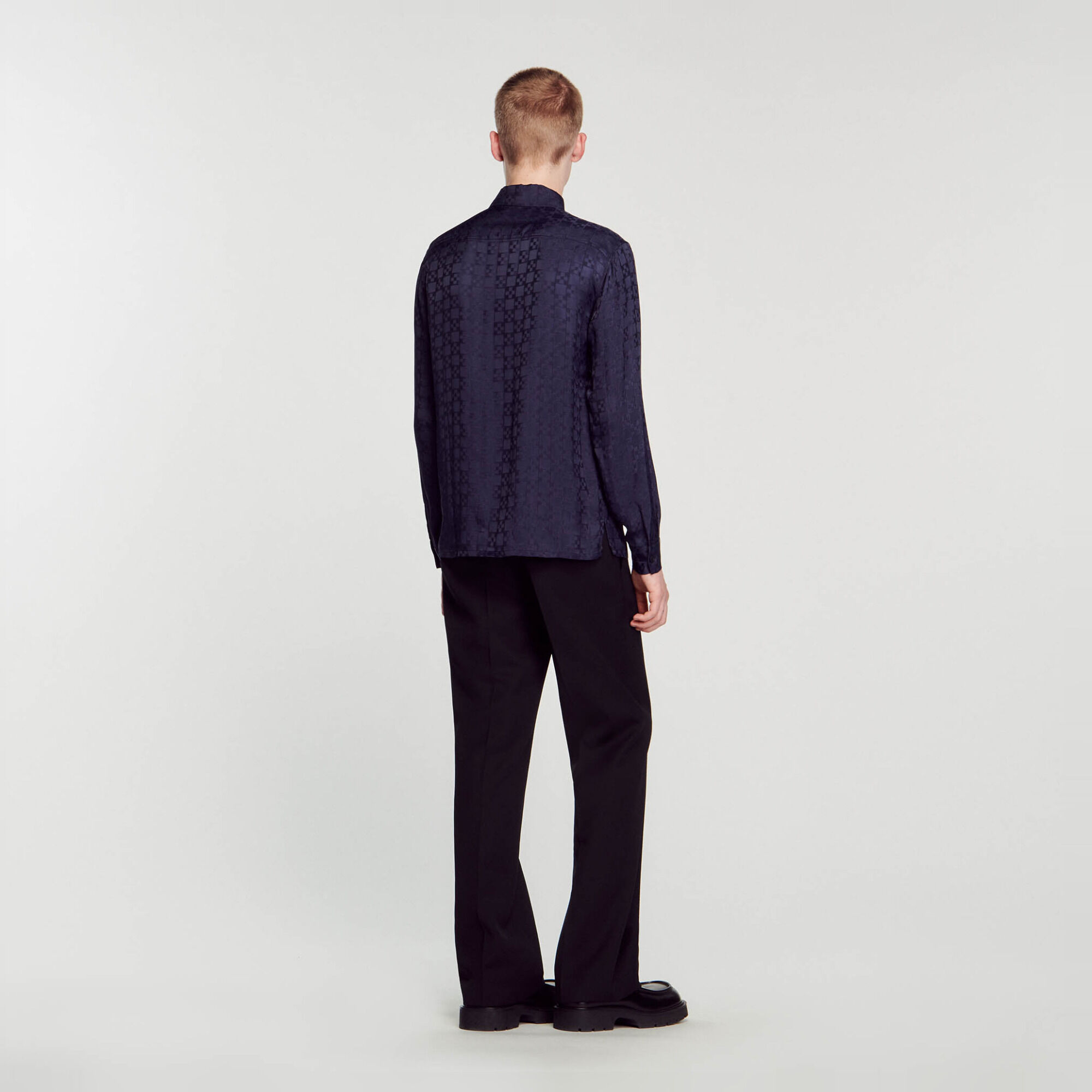 Square cross shirt