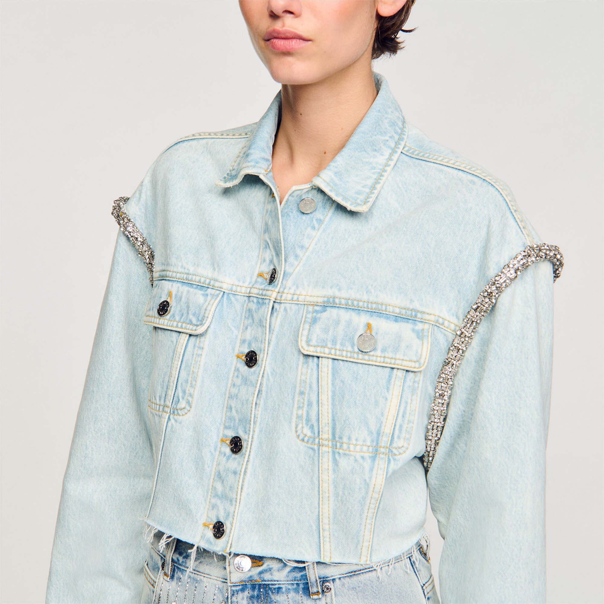 Cropped denim jacket