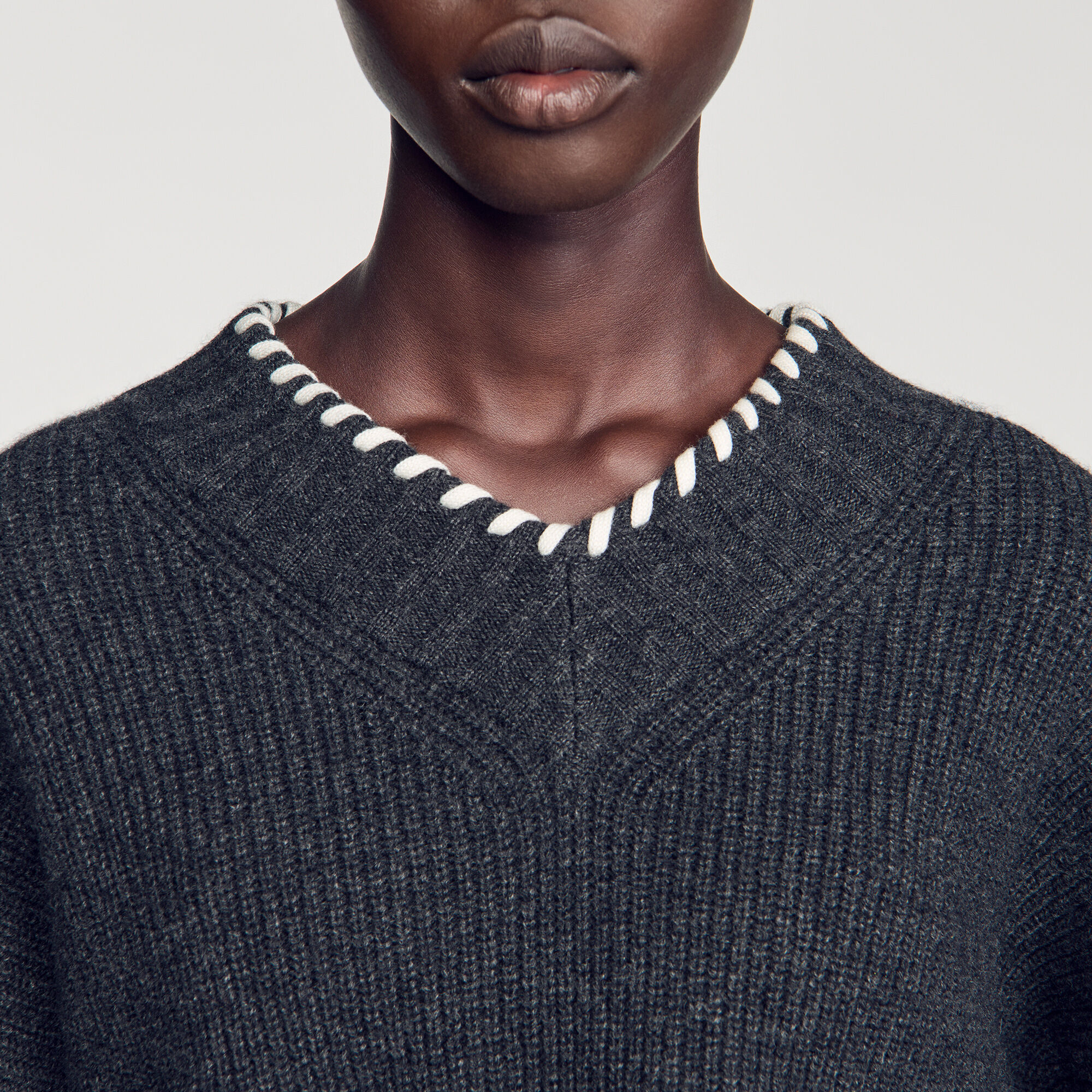 Braided V-neck jumper - Women | Sandro