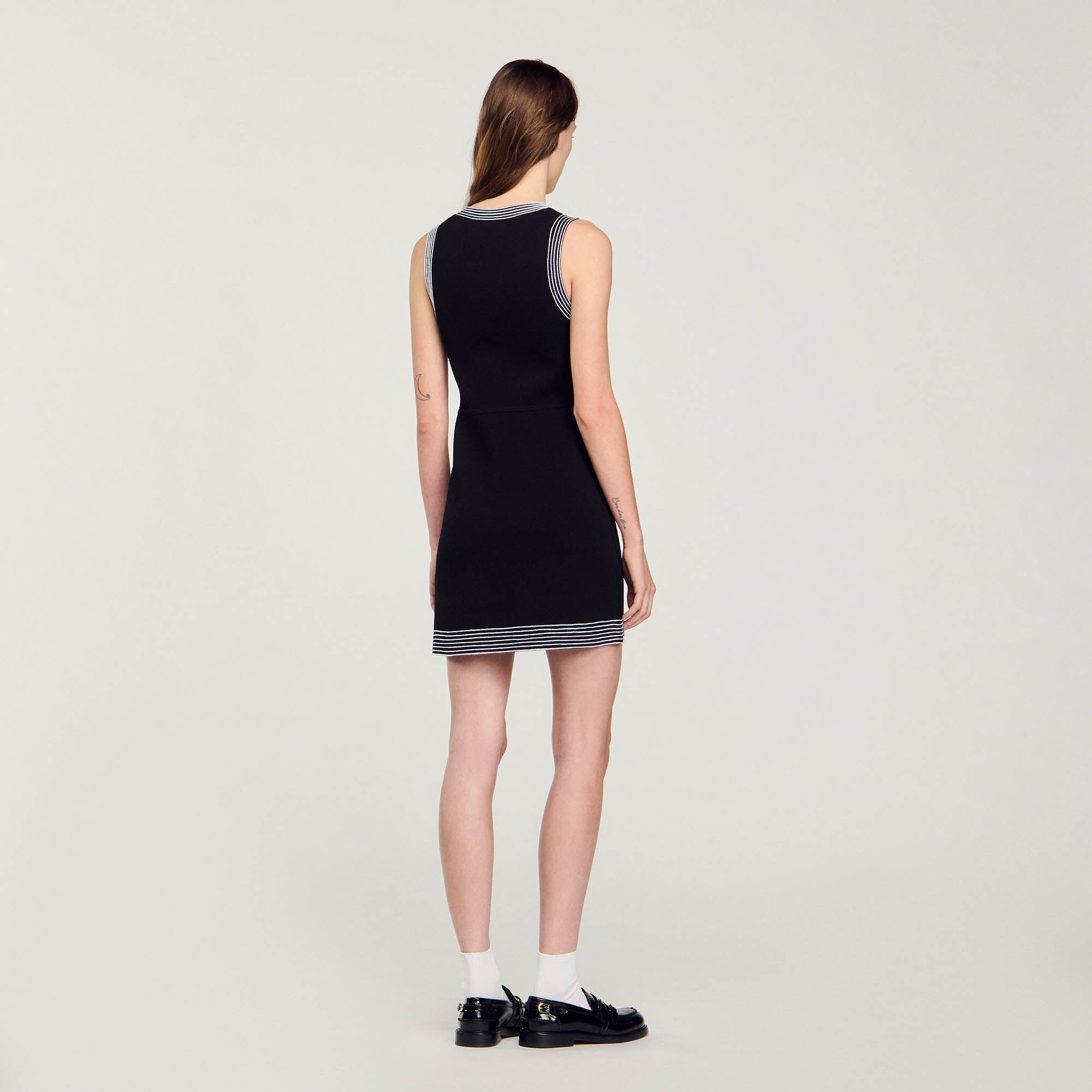 Short button-up dress