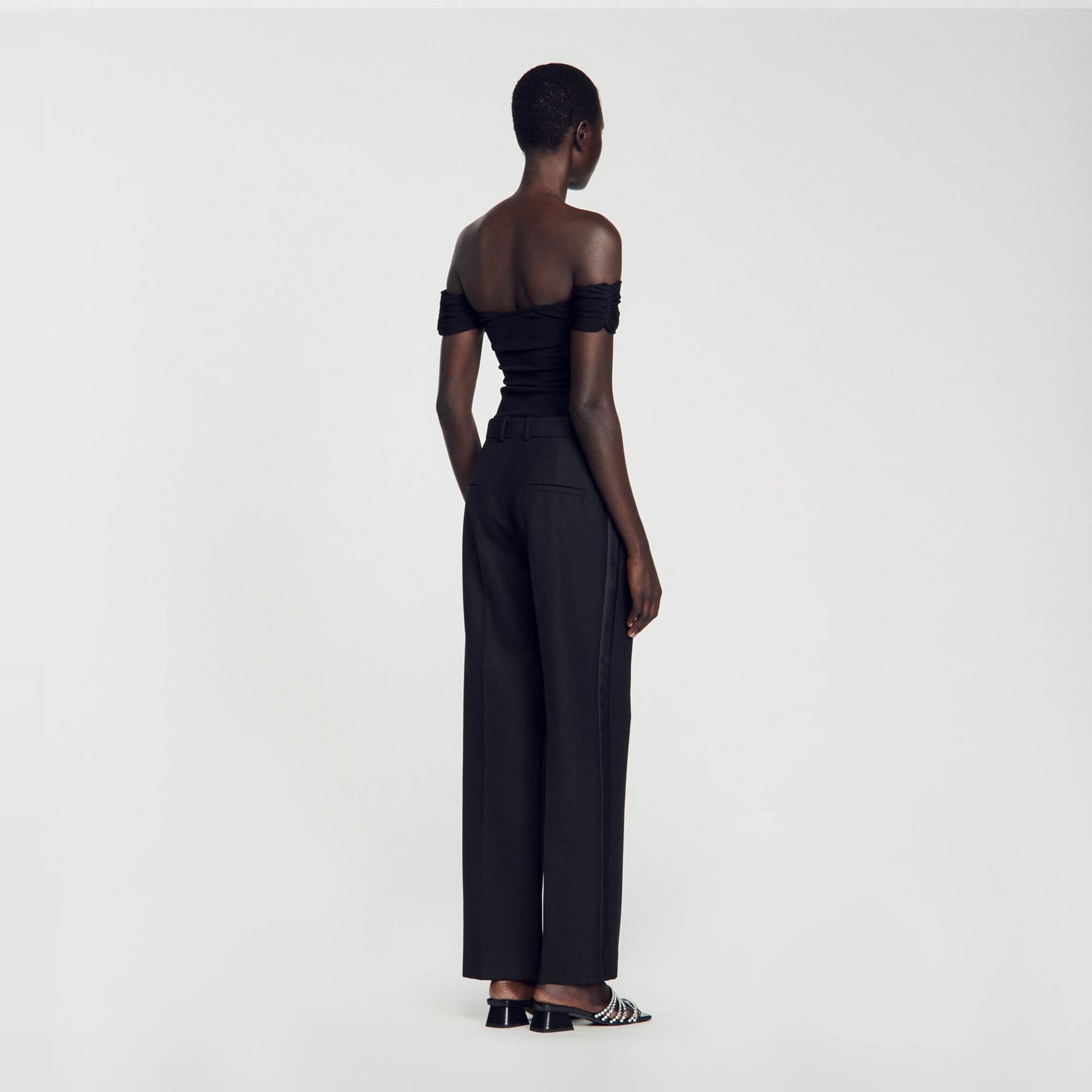 Straight-leg trousers