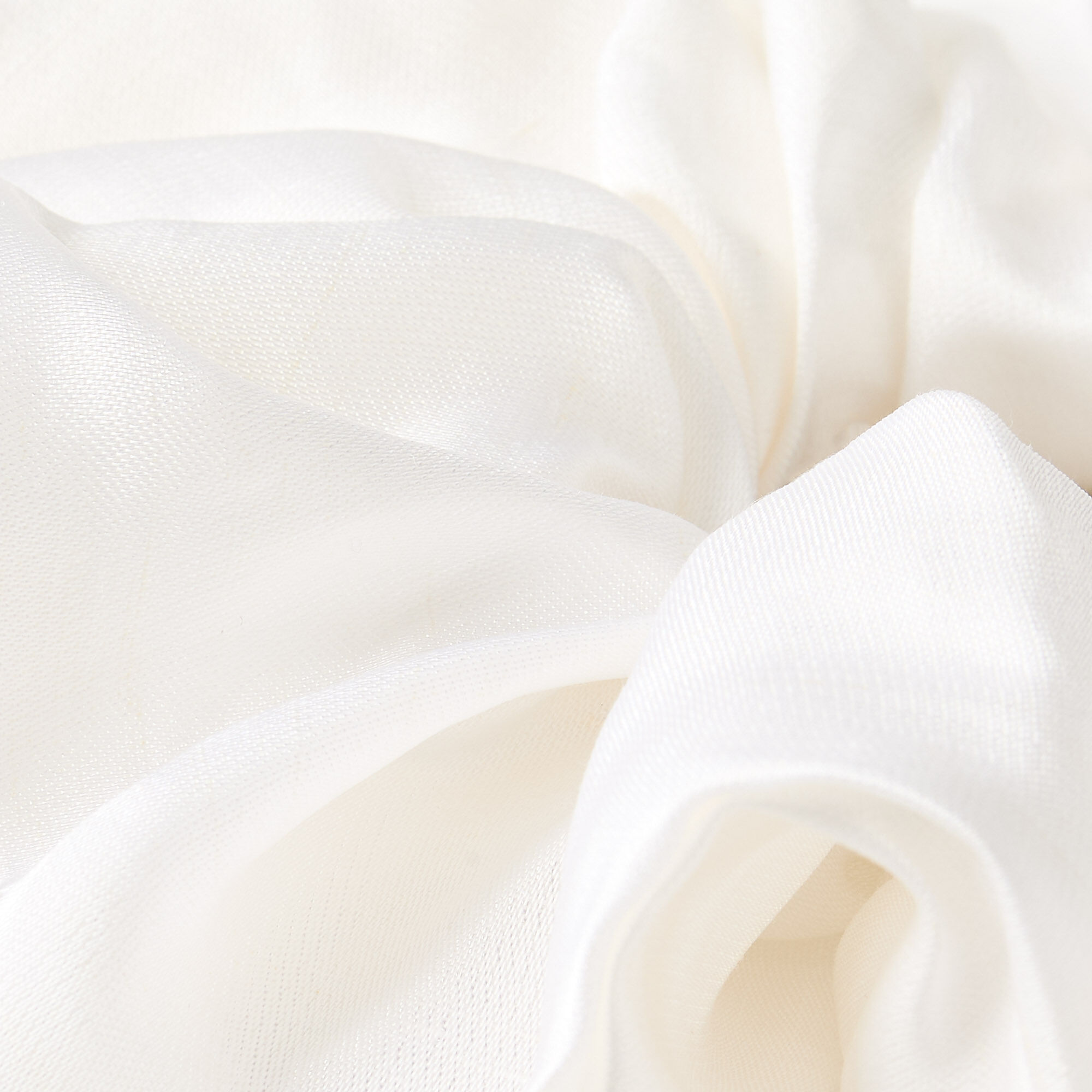 Satin-effect scrunchie