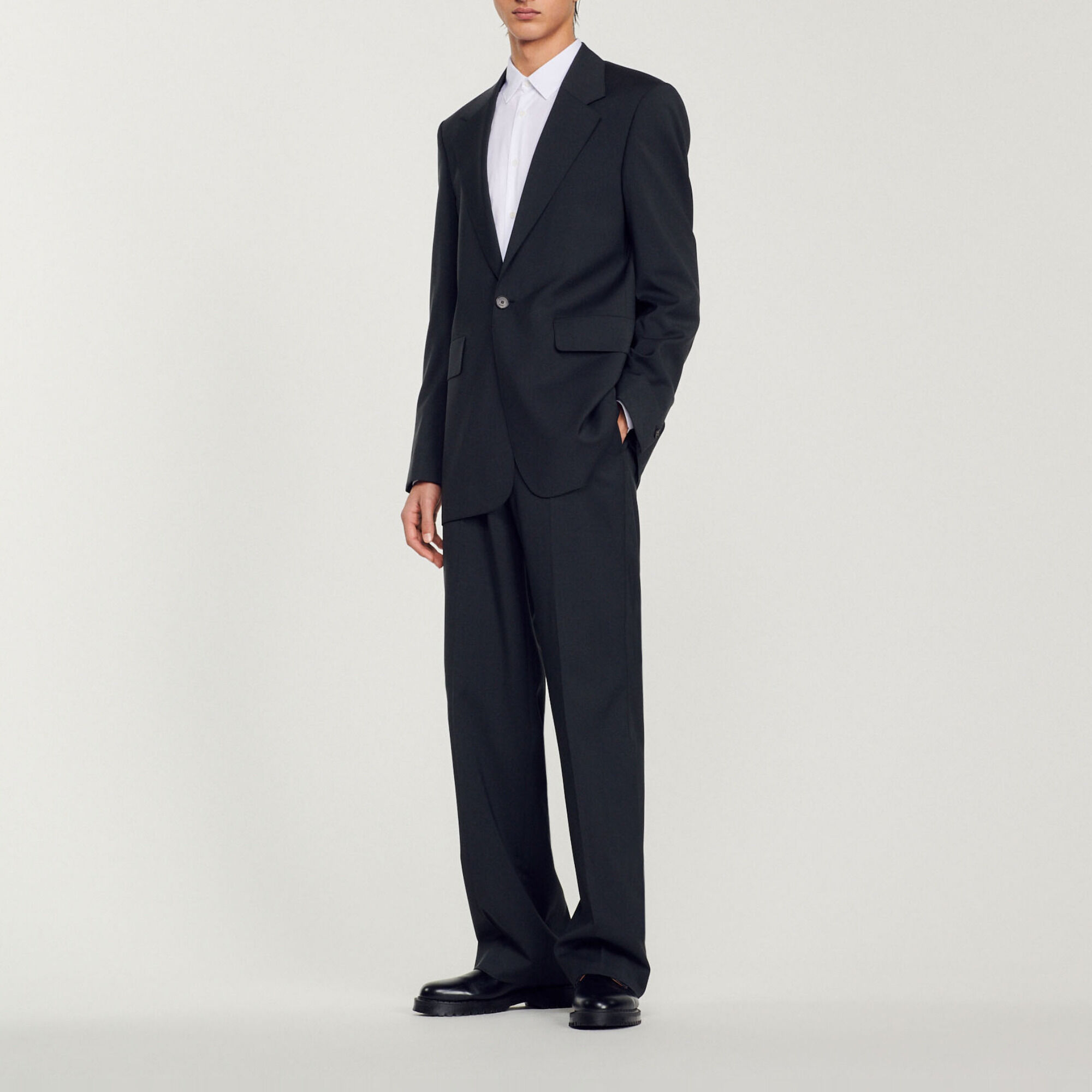 Wide suit jacket