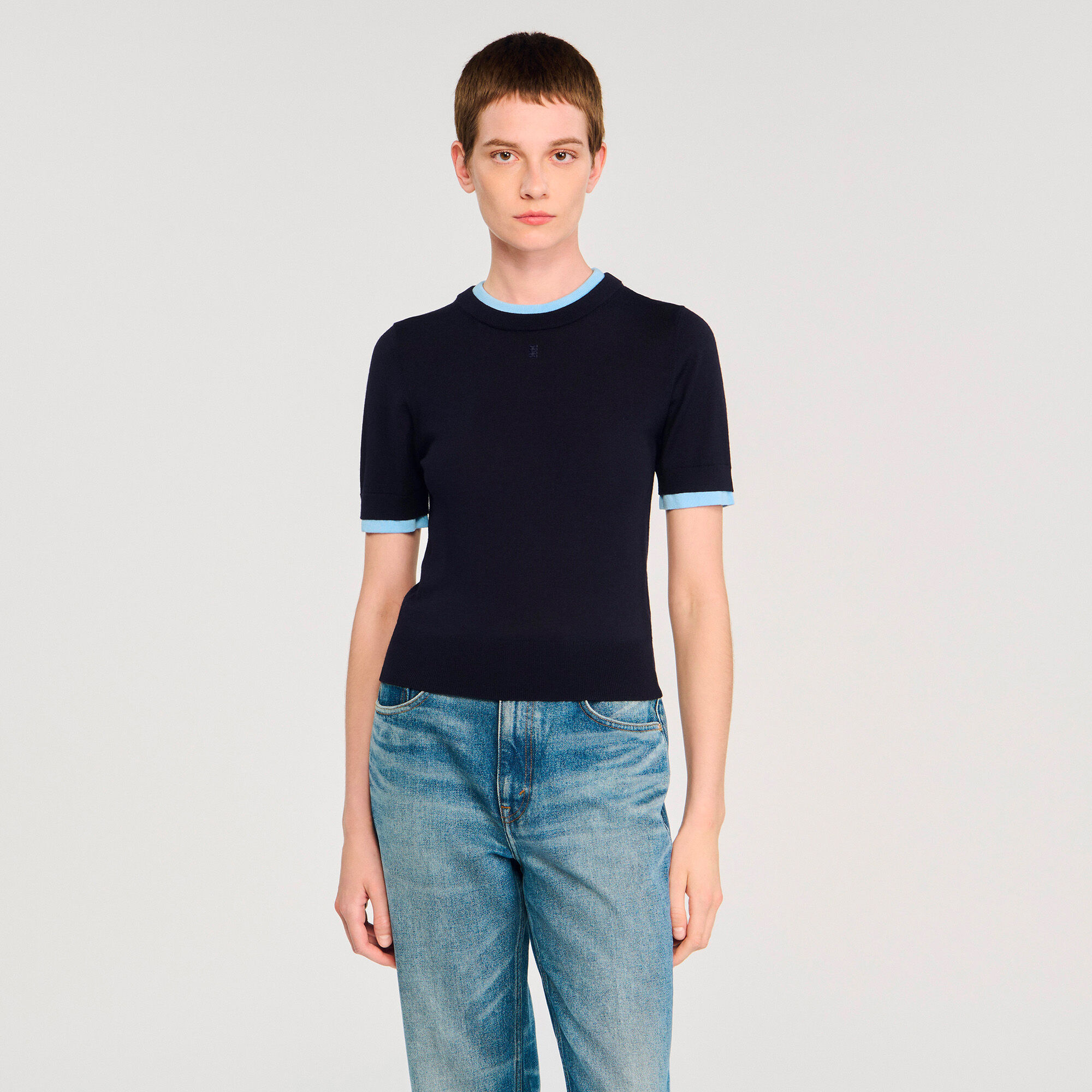 Two-tone cropped jumper