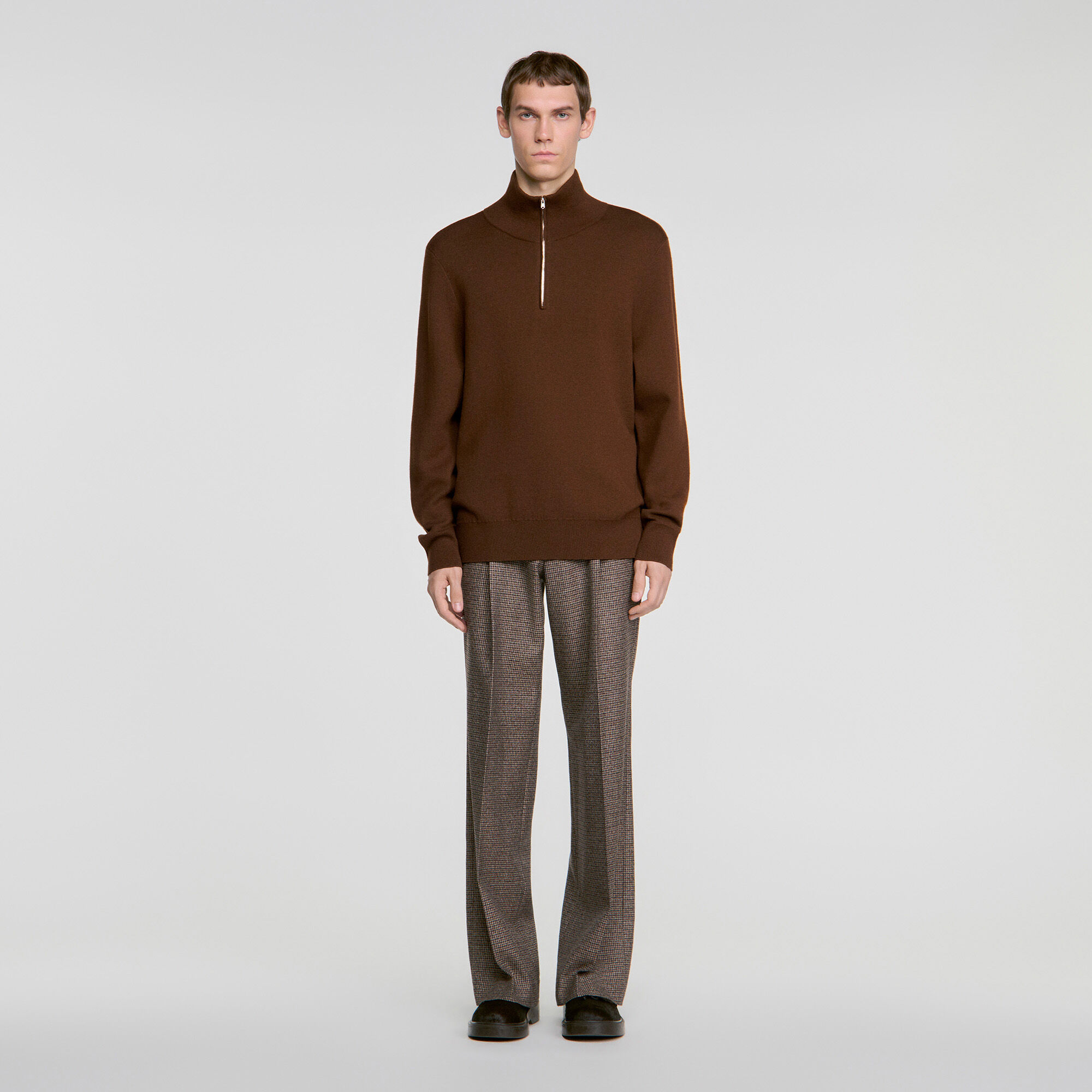 Jumper with standing collar
