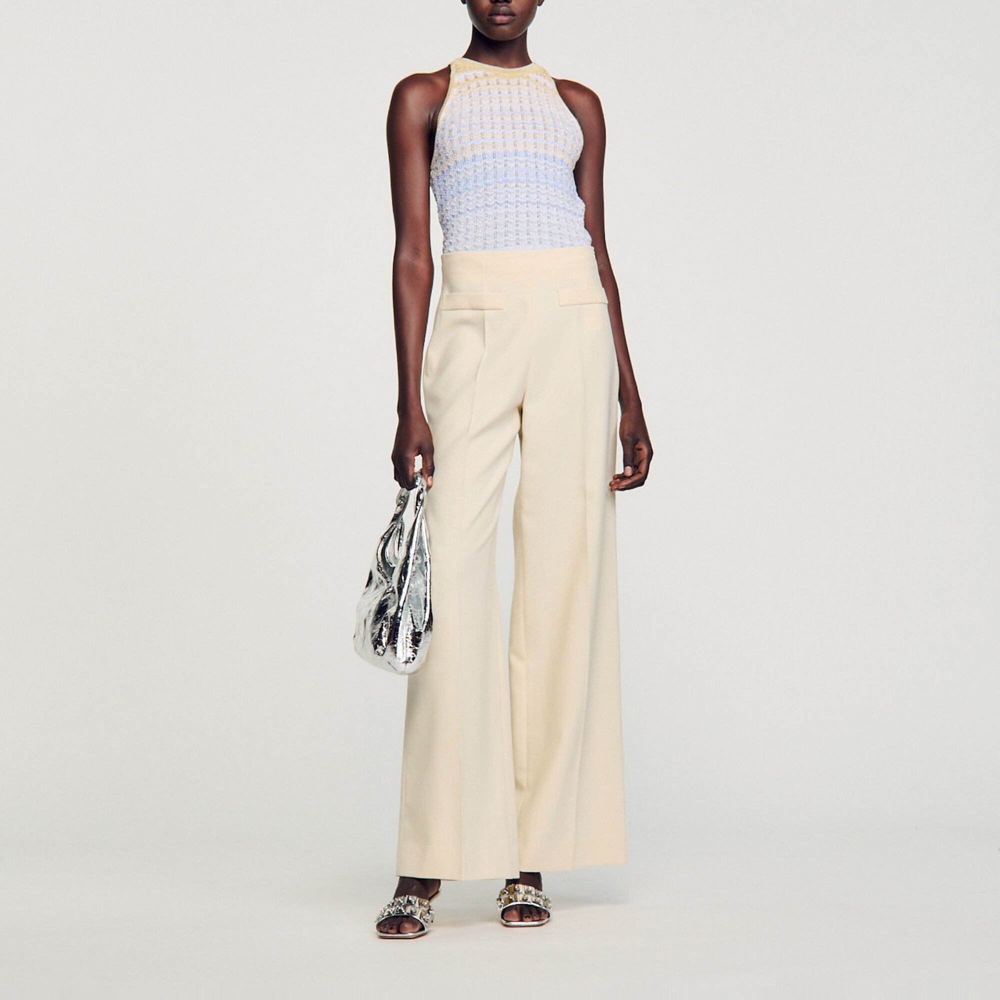 Wide-leg trousers with darts