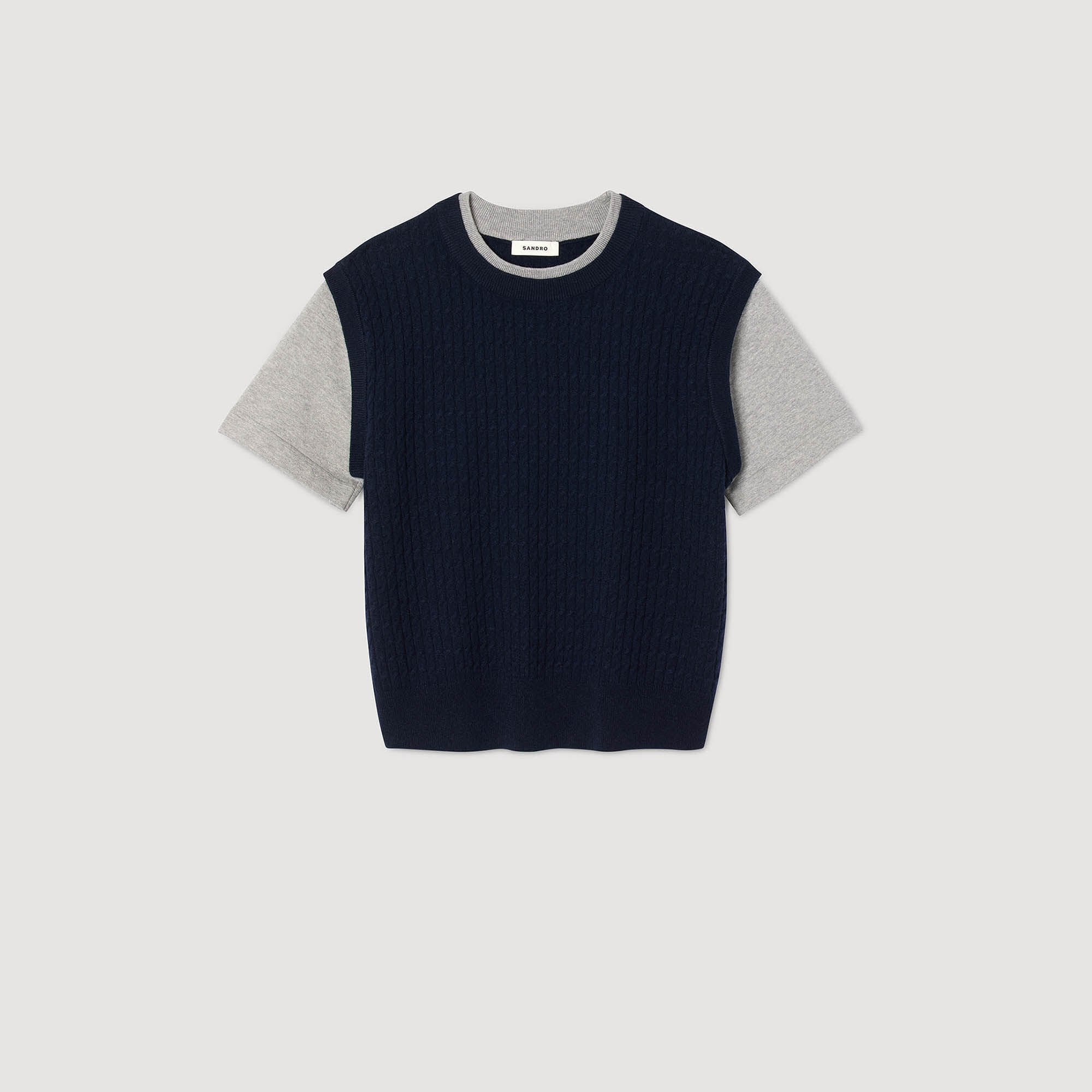Dual-material knit jumper