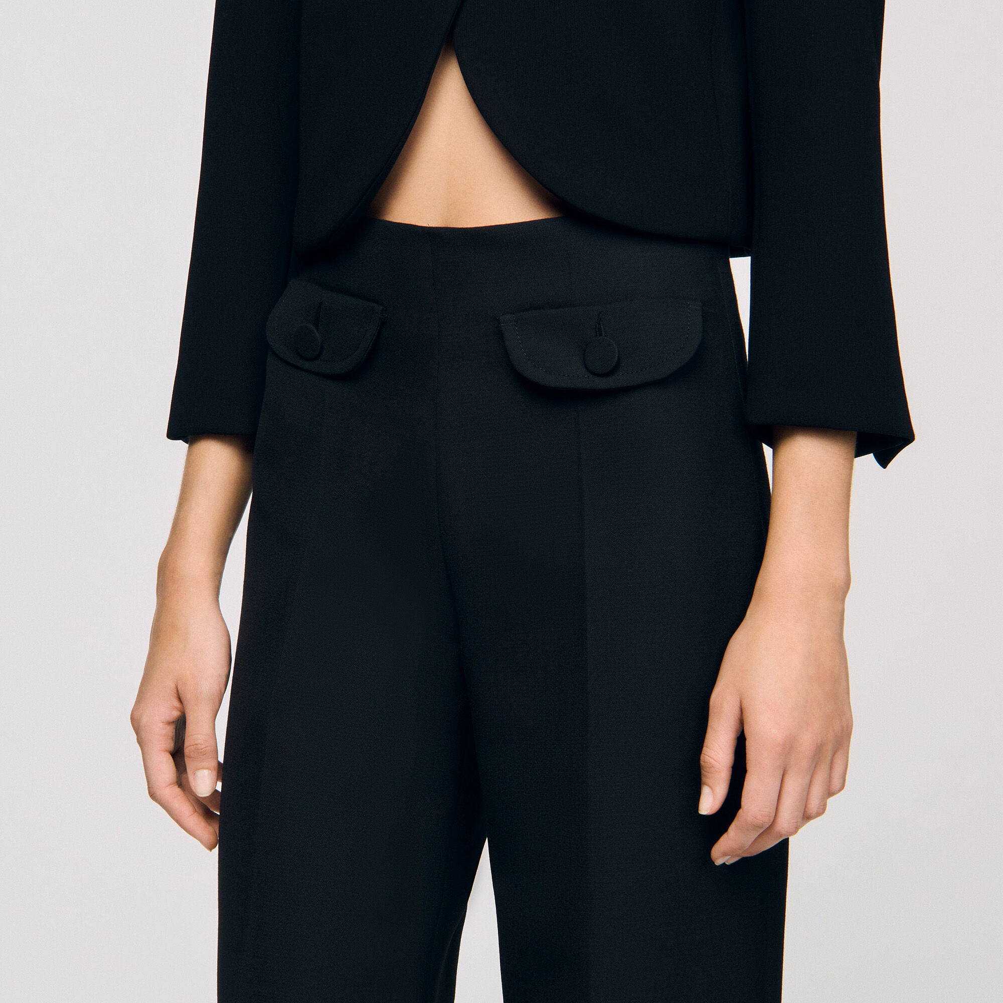Pocketed trousers