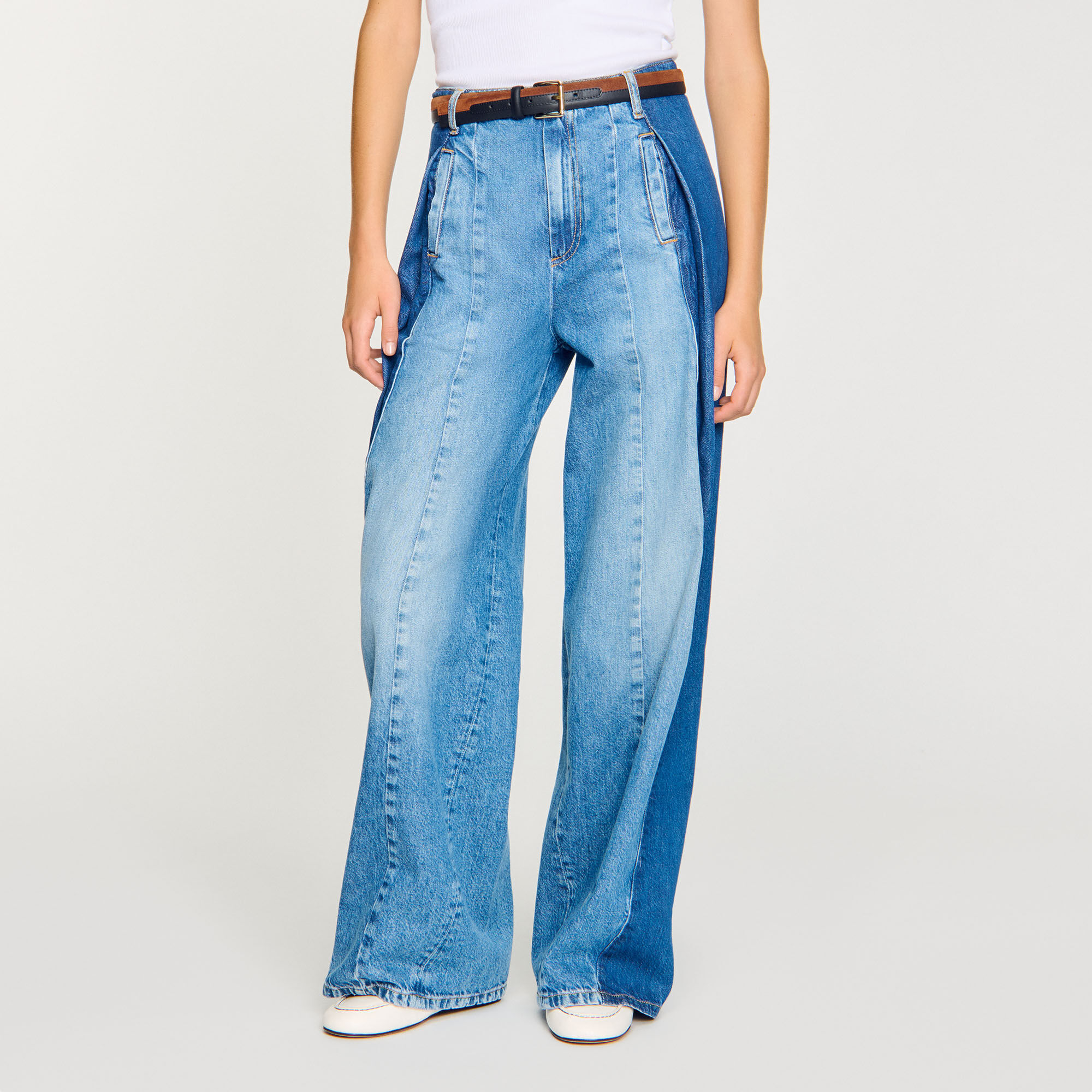 Jeans with contrasting panels