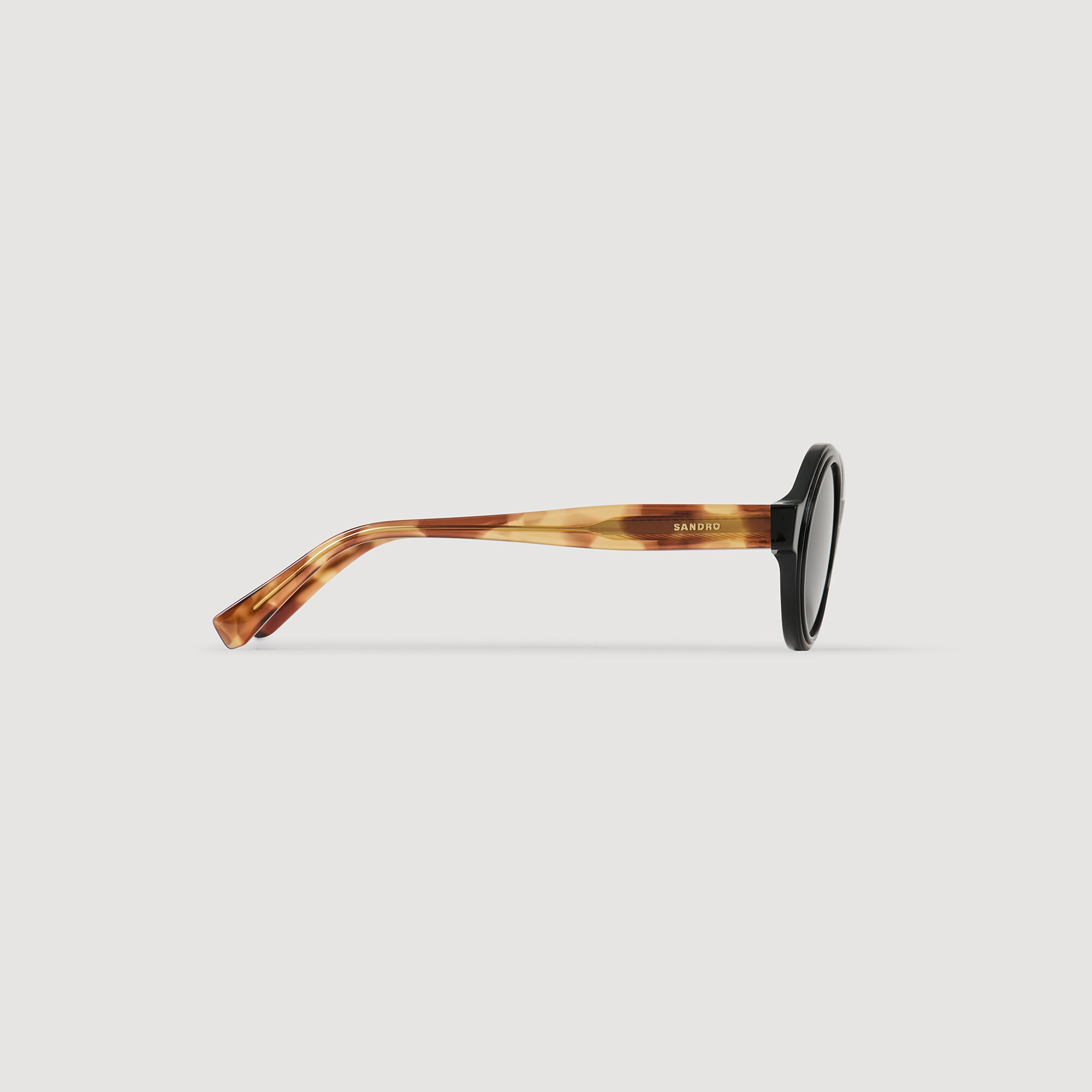 Round sunglasses