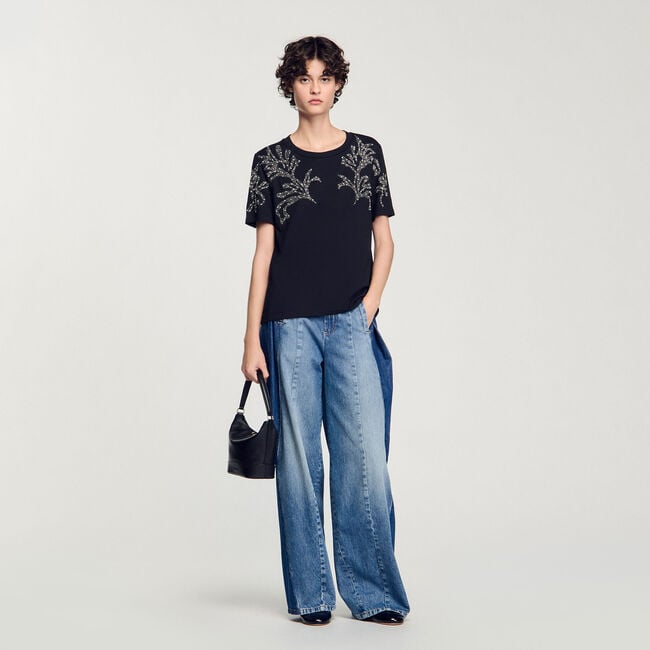 T-shirt with embroidered details