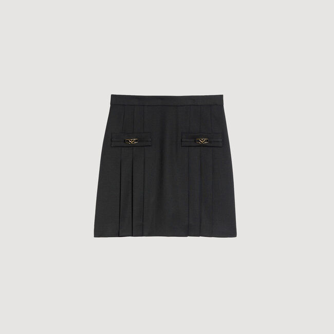 Short pleated skirt
