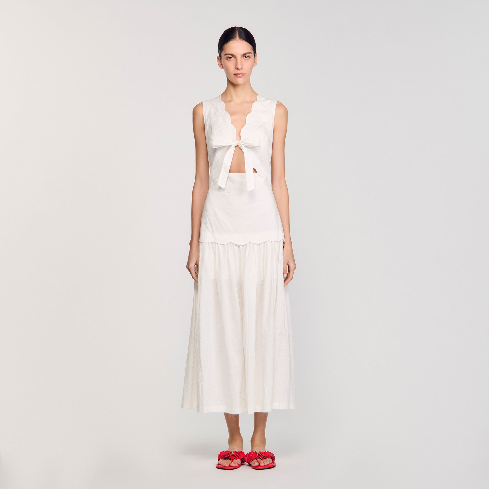 Crinkled maxi dress with bow