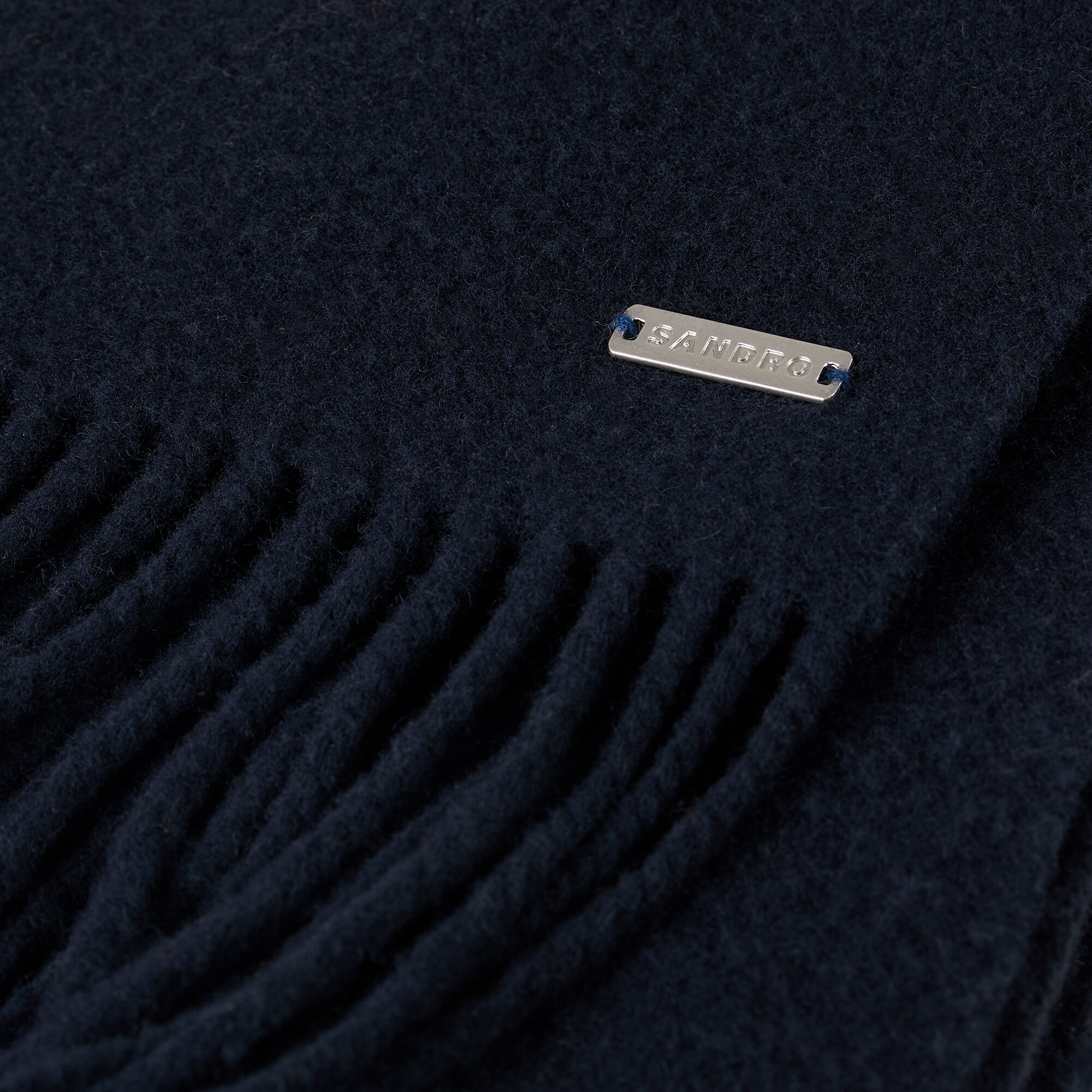 Fringed wool scarf