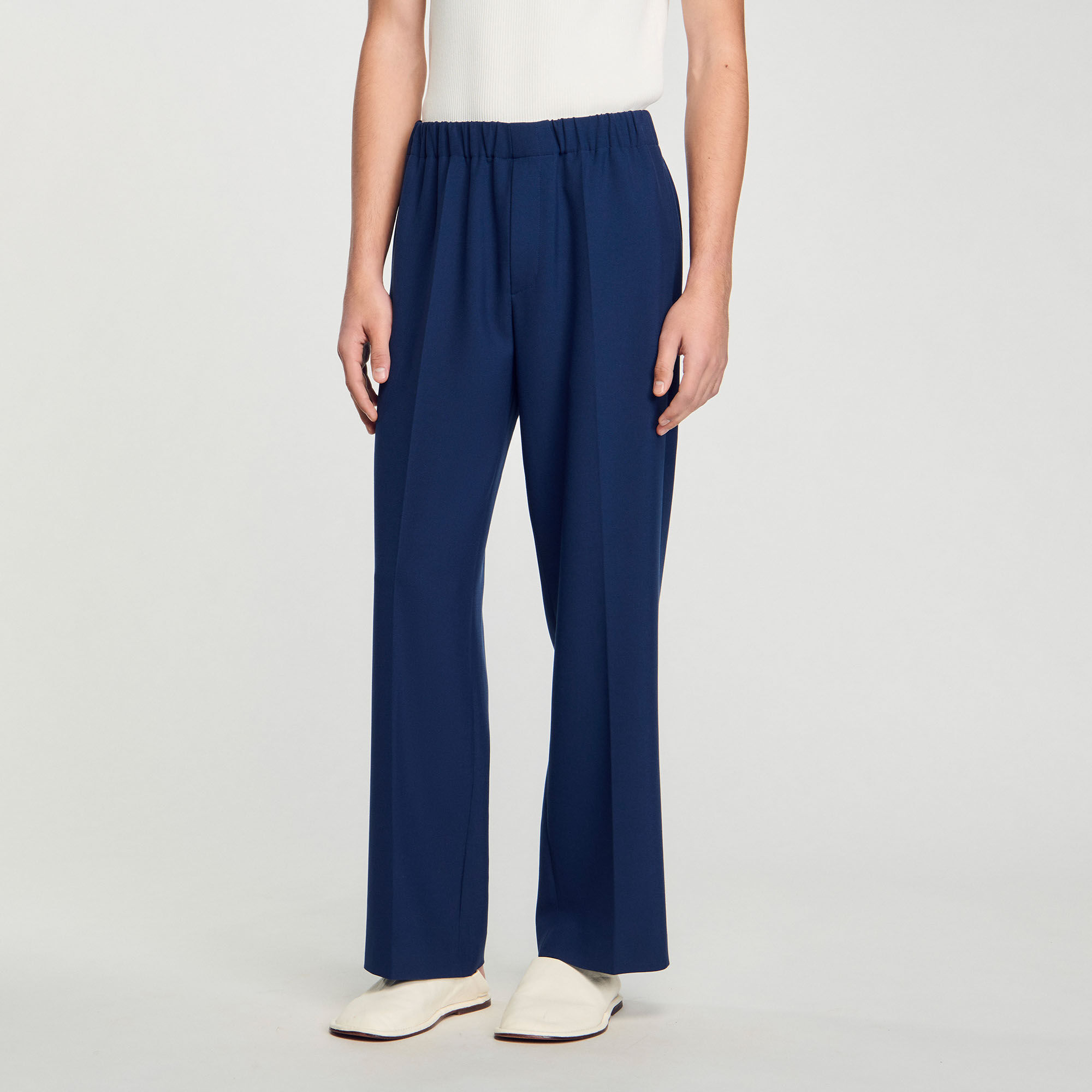 Wide-leg trousers