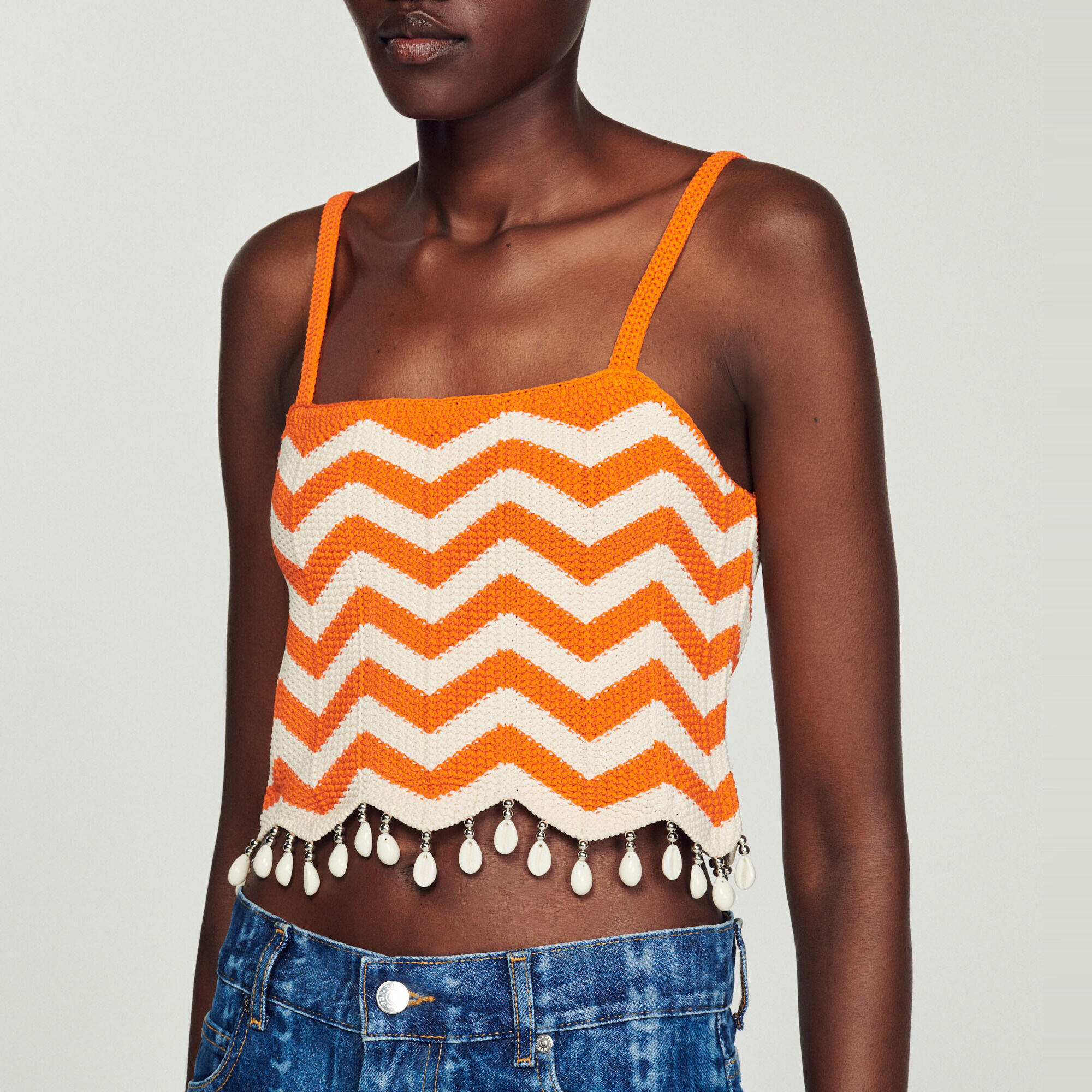 Drop-bead crop top