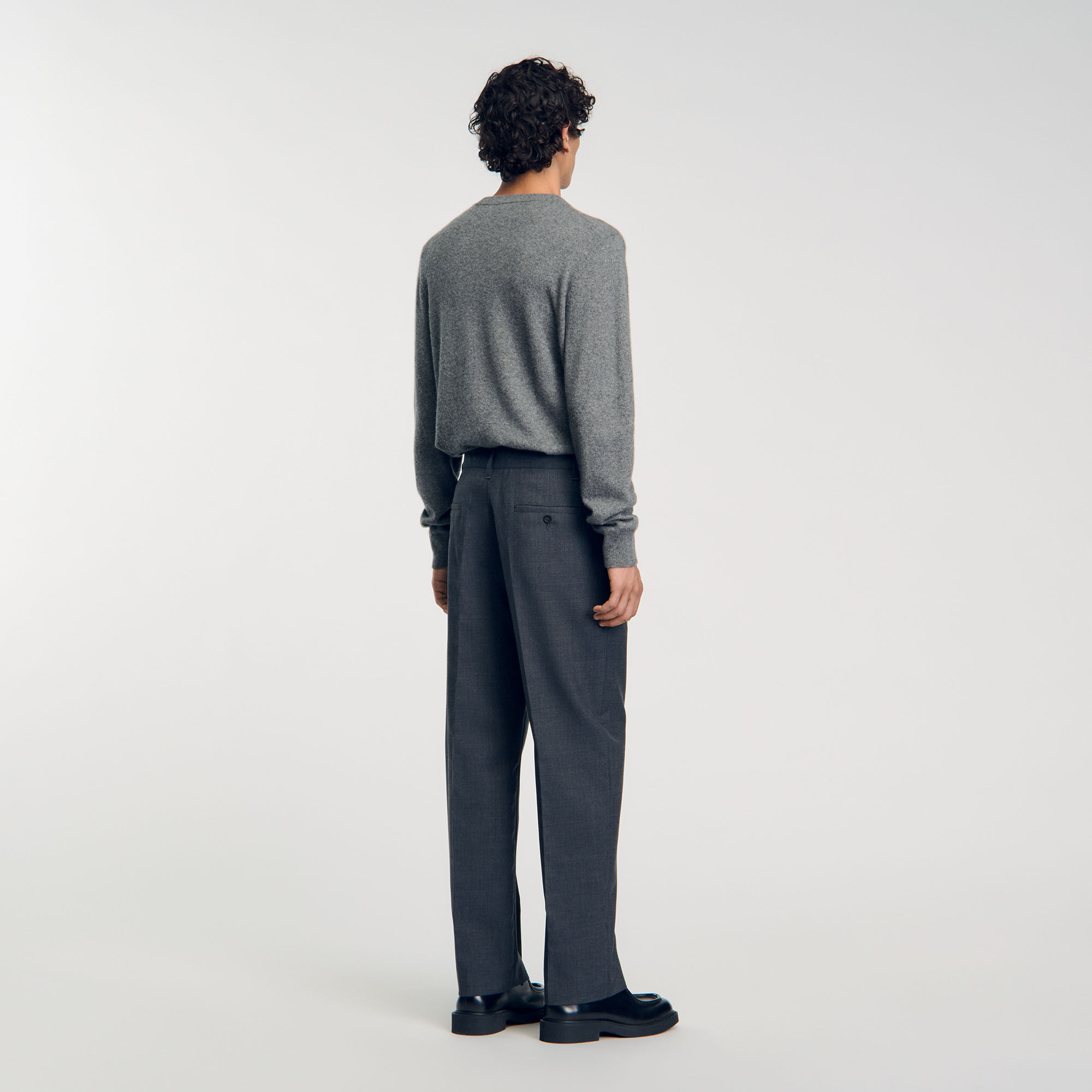 Wide-leg trousers